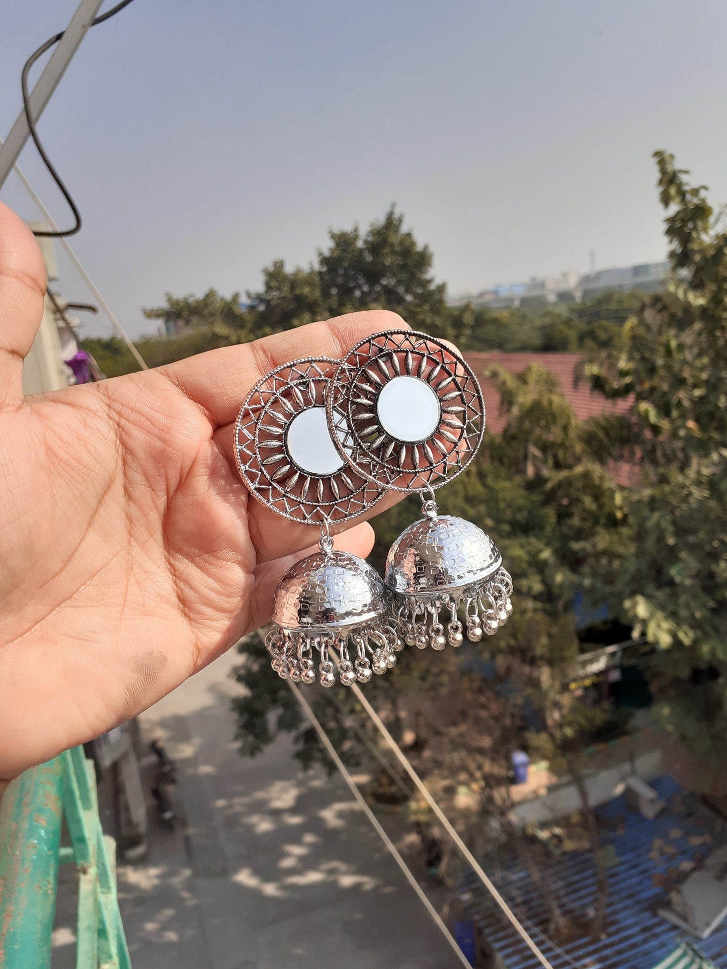 Shop oxidised mirror with jhumki at Jewellery Lovers. Anti-tarnish, trendy & perfect for daily or festive wear. Free shipping available. jewellerylovers