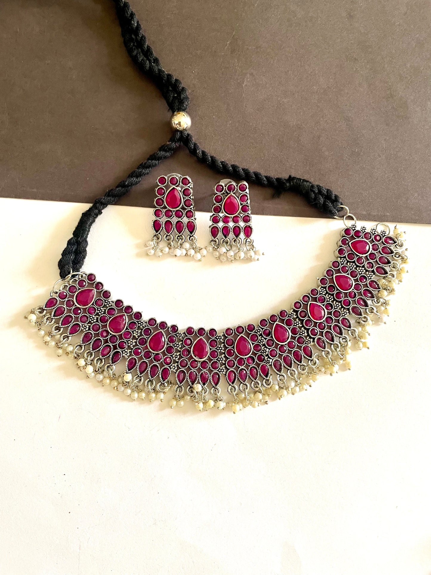 Shop meena necklace with earrings at Jewellery Lovers. Anti-tarnish, trendy & perfect for daily or festive wear. Free shipping available. jewellerylovers
