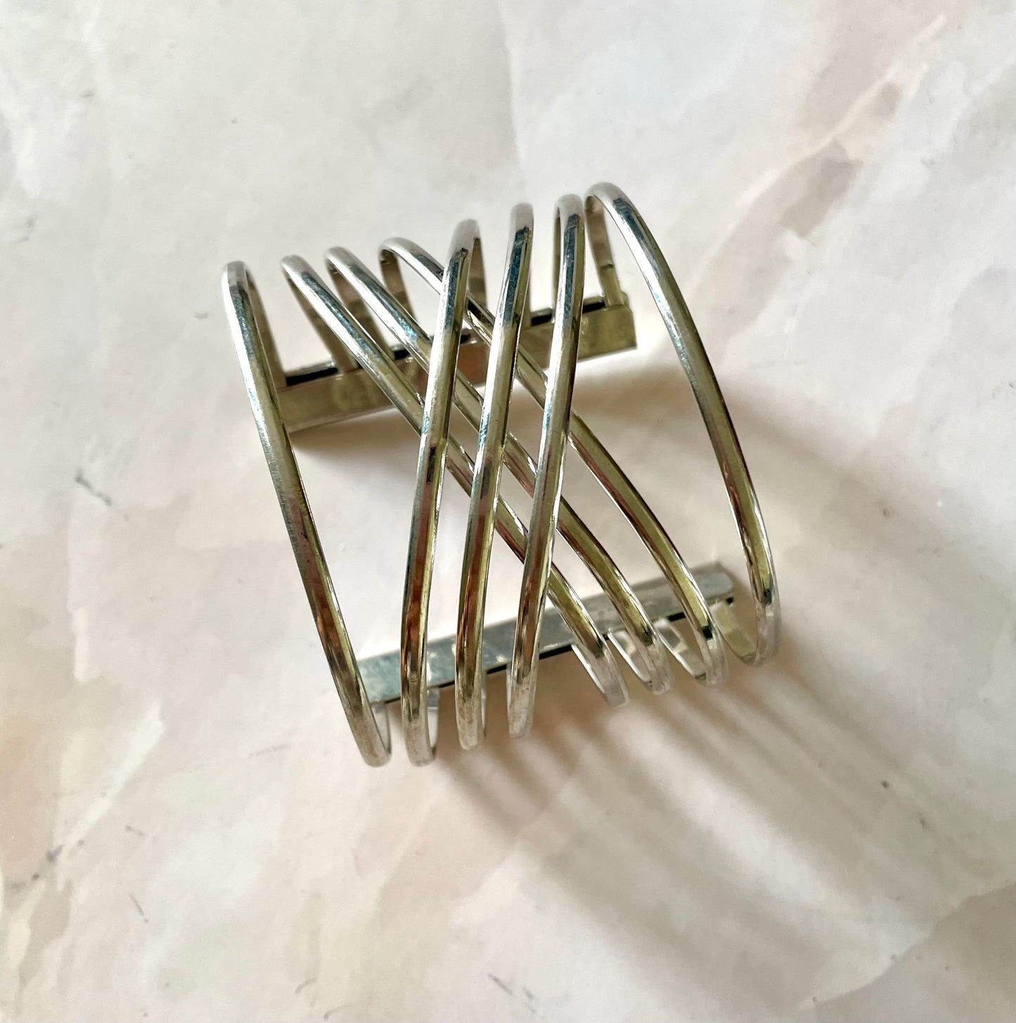 Tangled cuff
