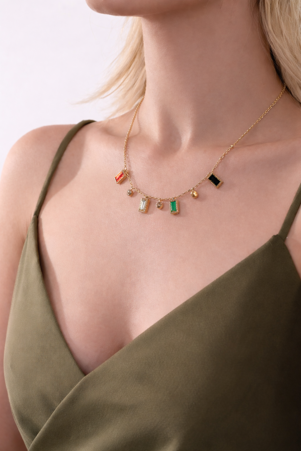 Multicolour mini stone necklace