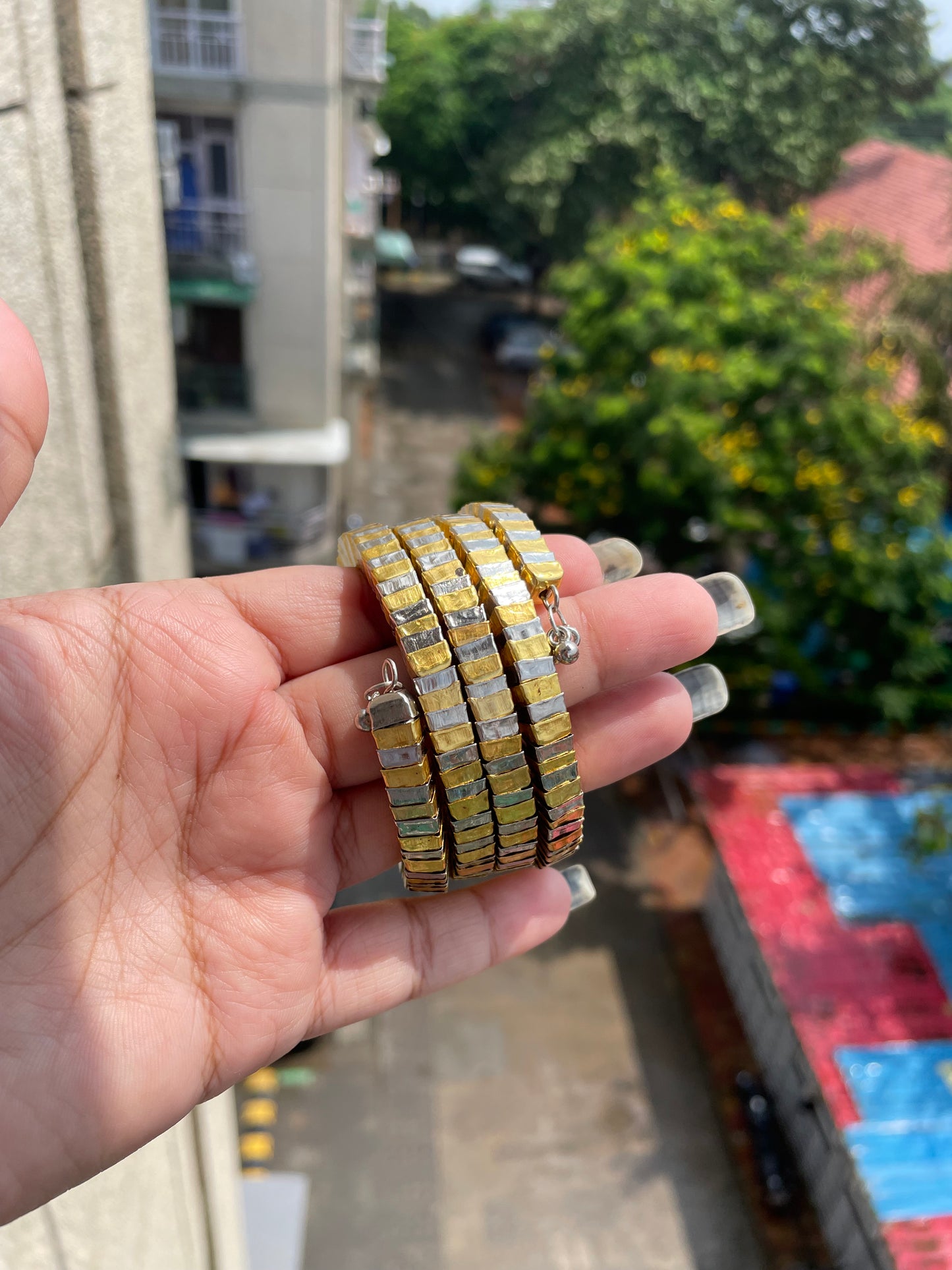 Square cuff spiral bangle