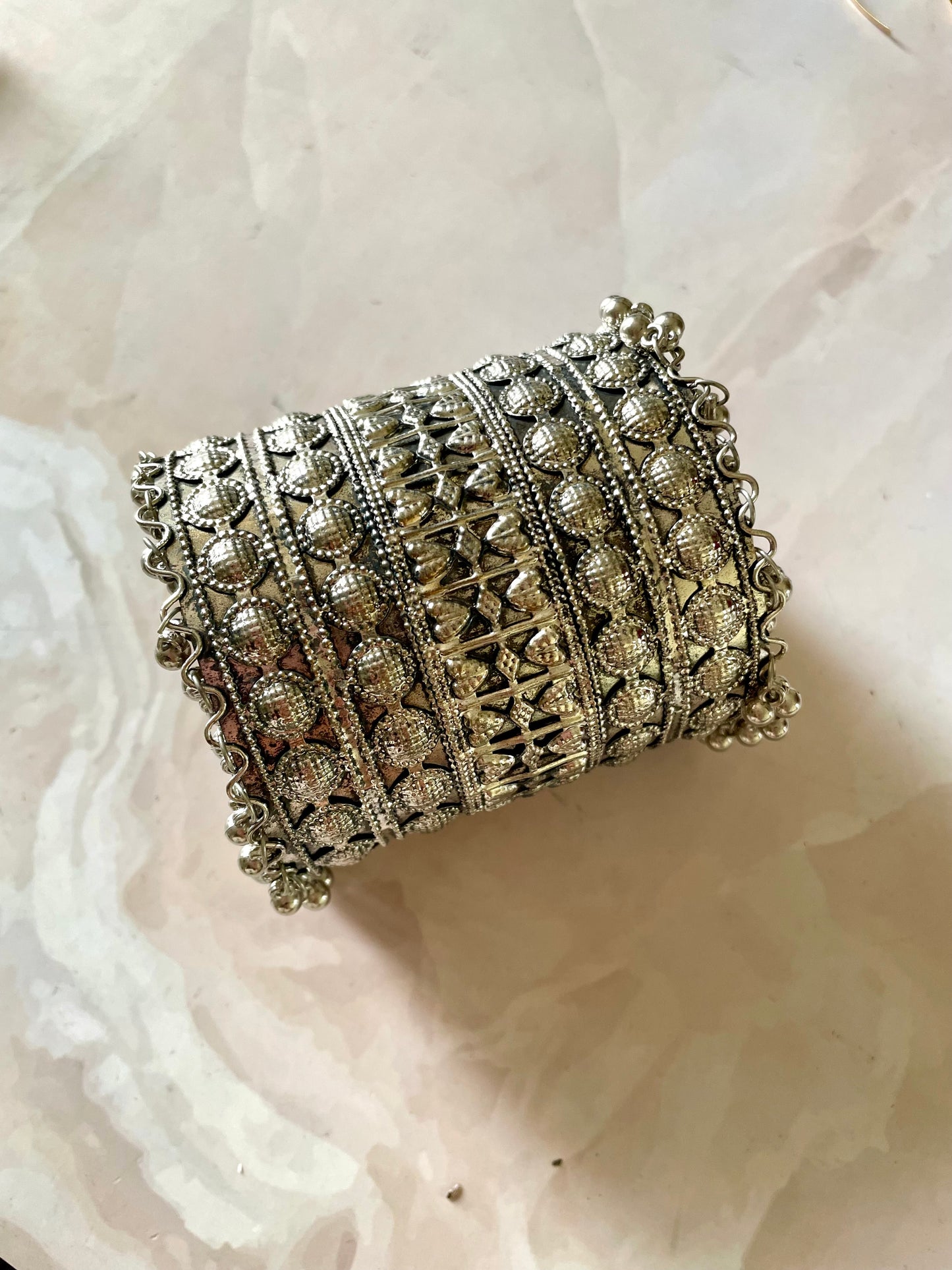 Long cuffs