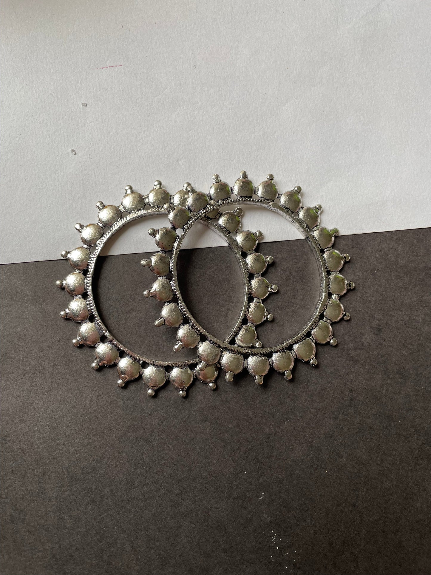 Shop lotus bangles at Jewellery Lovers. Anti-tarnish, trendy & perfect for daily or festive wear. Free shipping available. jewellerylovers