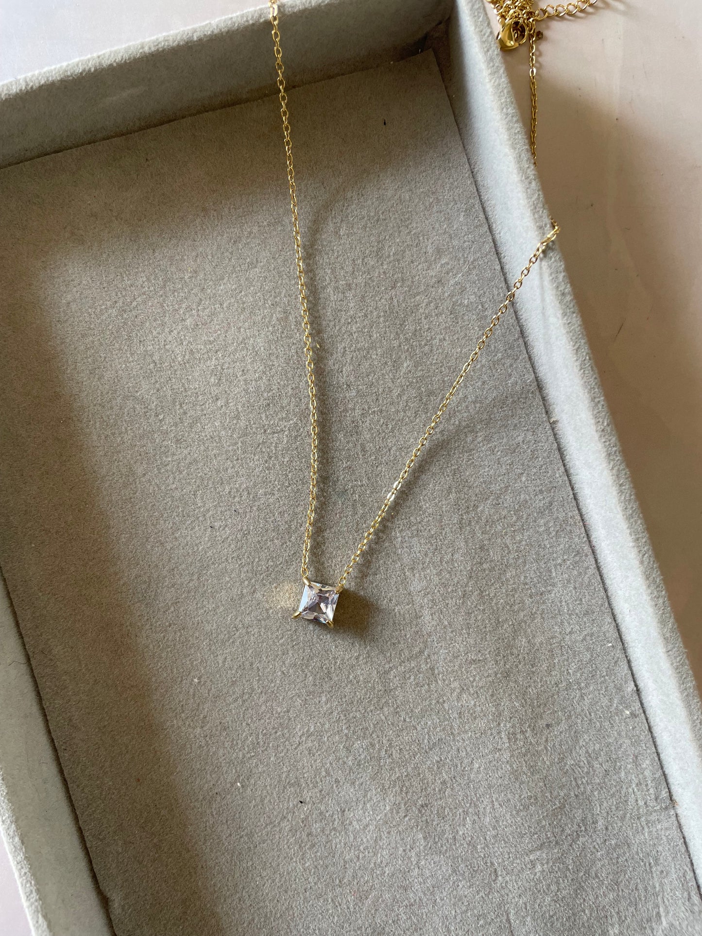 Mini square stone necklace