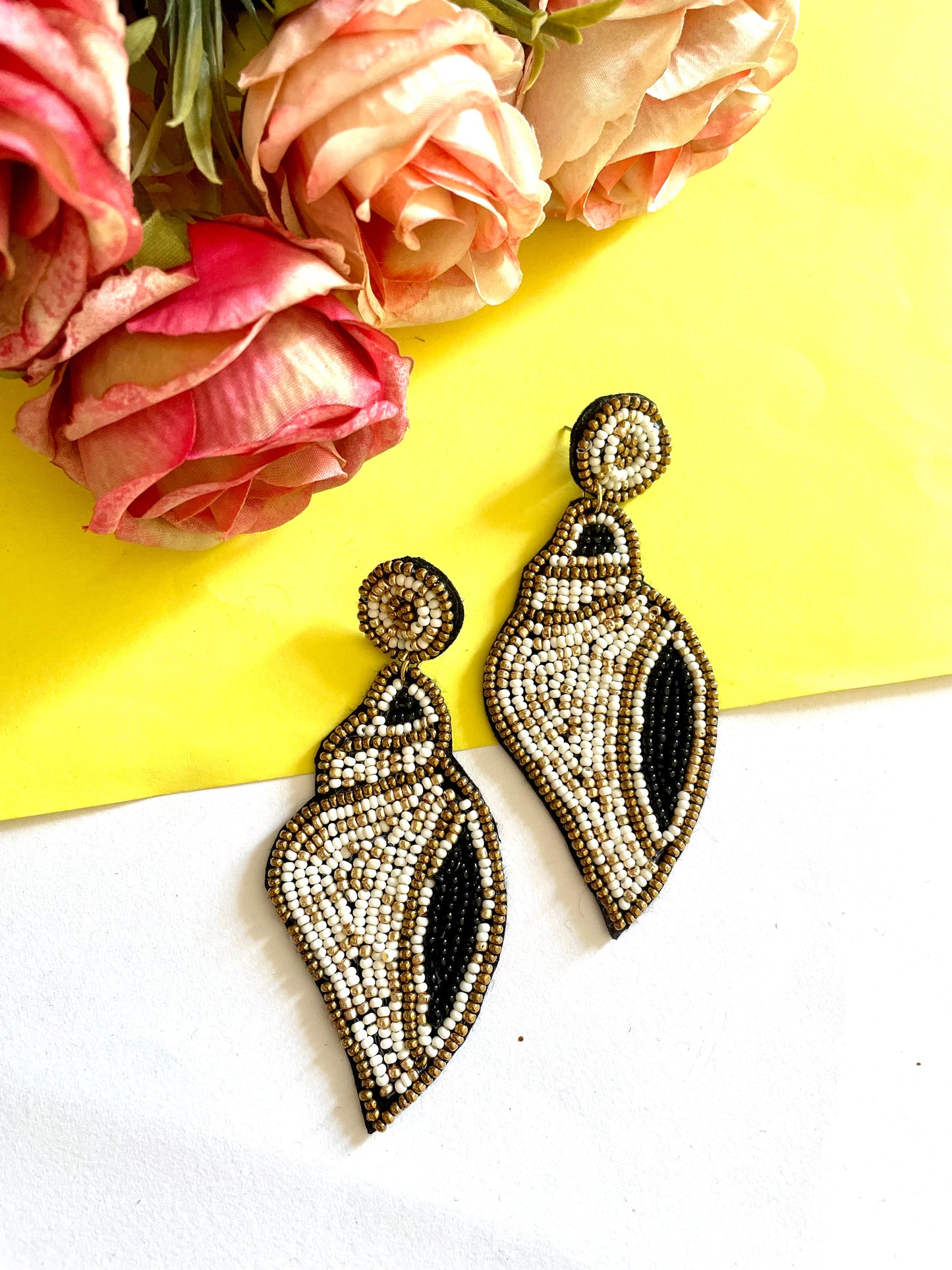 Shop shell earrings at Jewellery Lovers. Anti-tarnish, trendy & perfect for daily or festive wear. Free shipping available. jewellerylovers