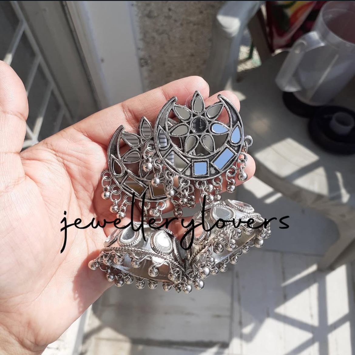 Shop silver jhumka at Jewellery Lovers. Anti-tarnish, trendy & perfect for daily or festive wear. Free shipping available. jewellerylovers