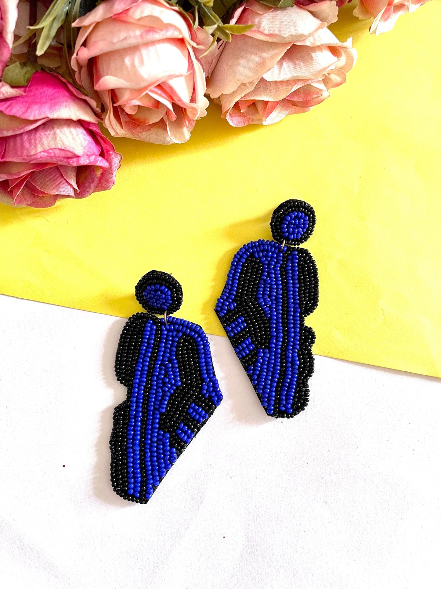 Shop shoe earrings at Jewellery Lovers. Anti-tarnish, trendy & perfect for daily or festive wear. Free shipping available. jewellerylovers