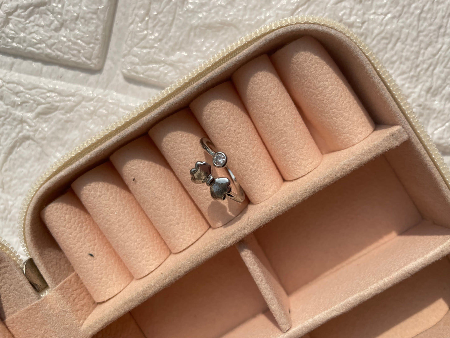 Shop bow ring at Jewellery Lovers. Anti-tarnish, trendy & perfect for daily or festive wear. Free shipping available. jewellerylovers