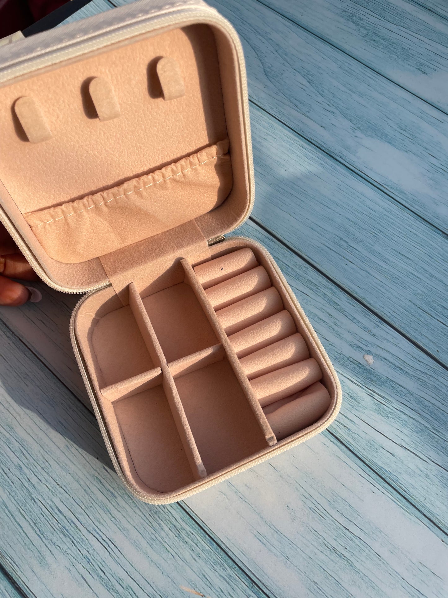 Mini storage box