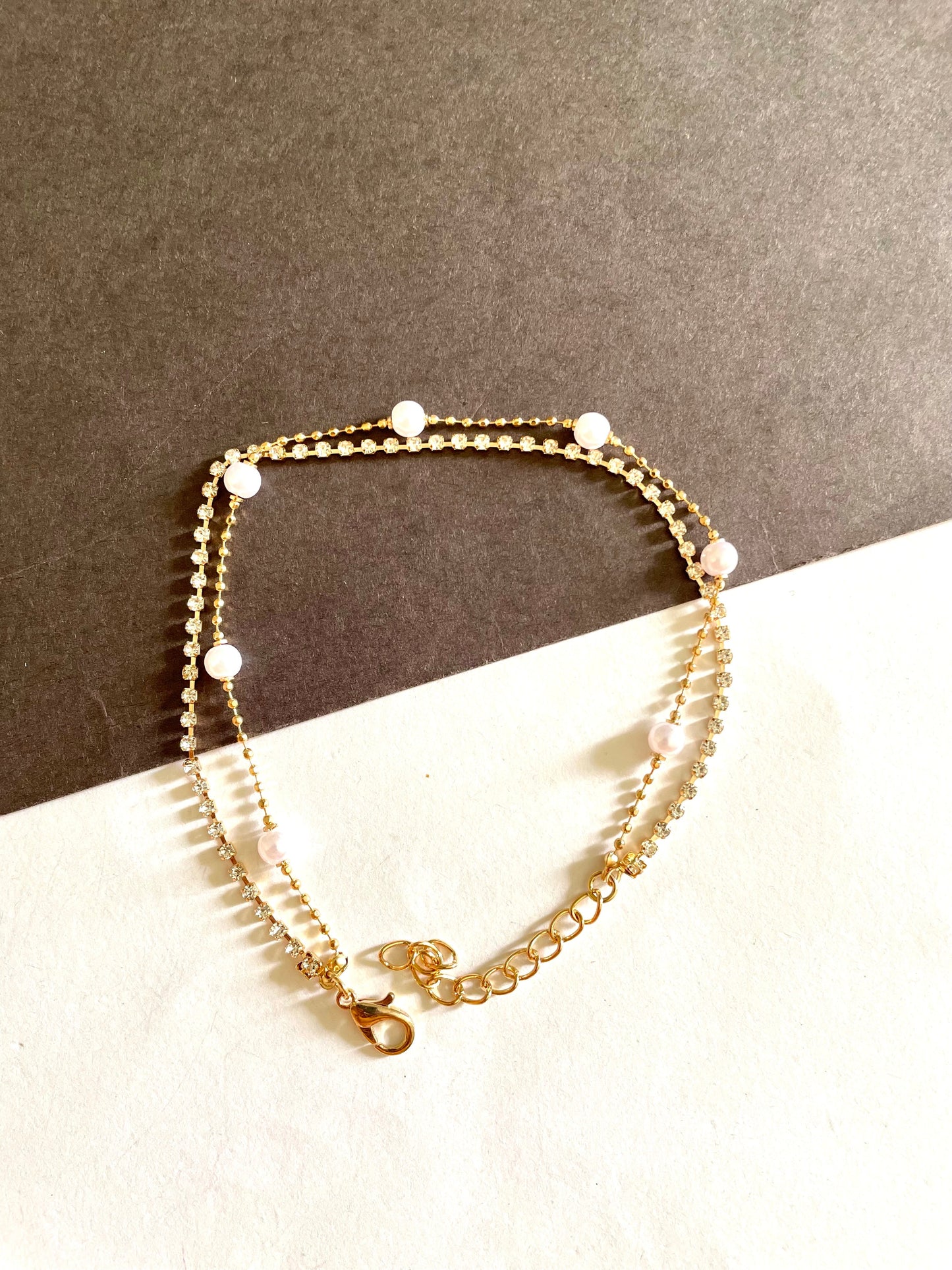 Shop pearl golden double layer anklet at Jewellery Lovers. Anti-tarnish, trendy & perfect for daily or festive wear. Free shipping available. jewellerylovers