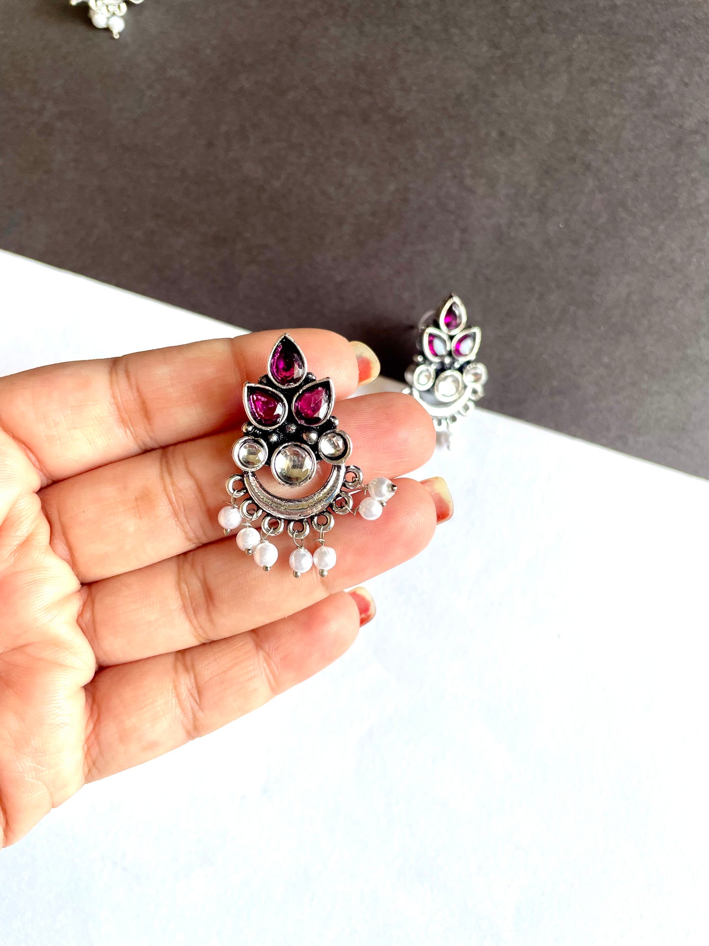 Anaya studs