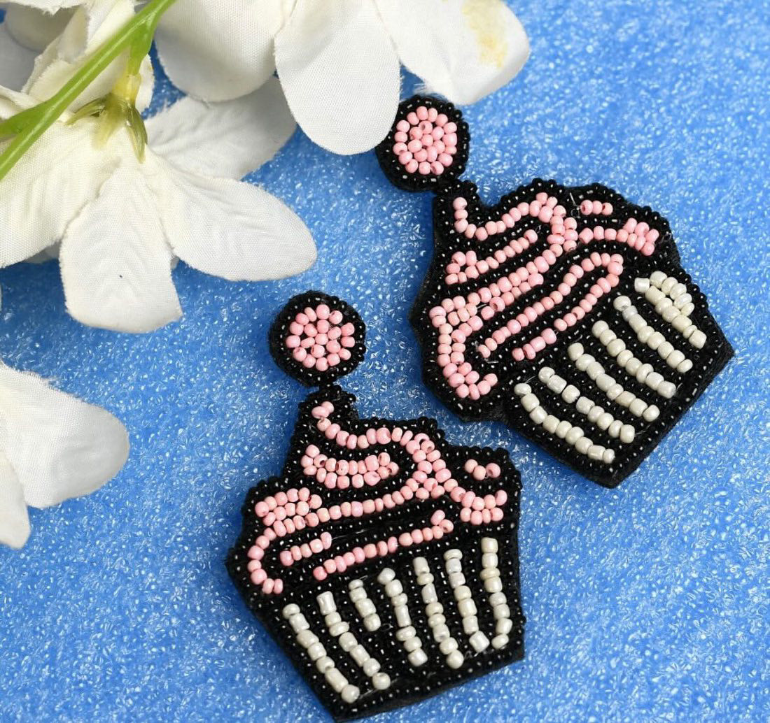 Shop cupcake earrings at Jewellery Lovers. Anti-tarnish, trendy & perfect for daily or festive wear. Free shipping available. jewellerylovers