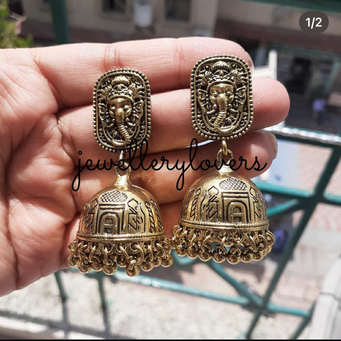Shop ganpati temple jhumka at Jewellery Lovers. Anti-tarnish, trendy & perfect for daily or festive wear. Free shipping available. jewellerylovers