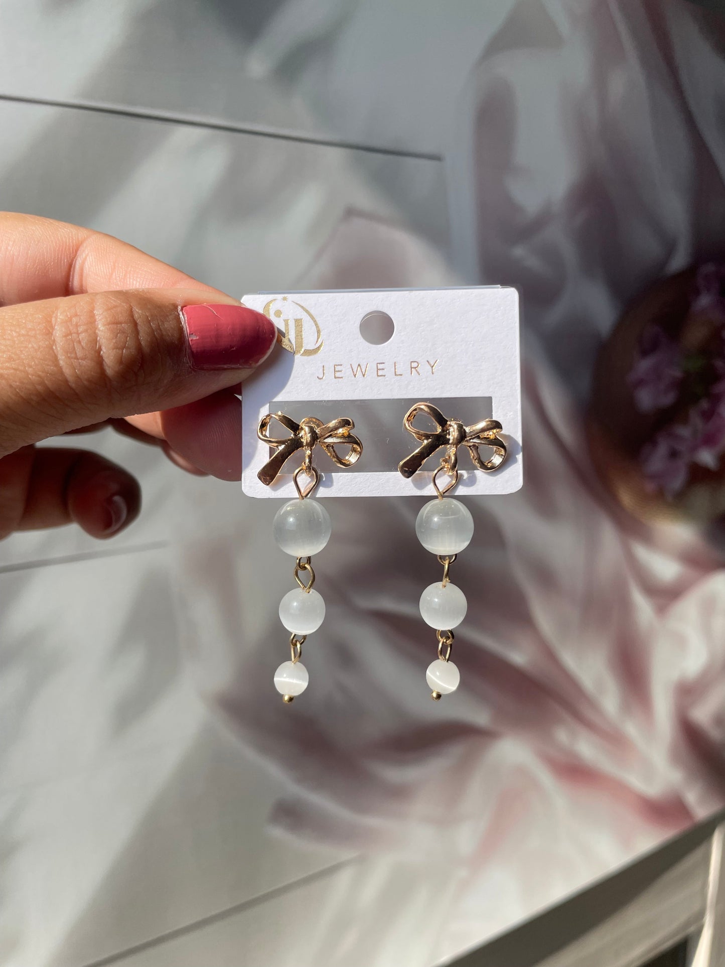 Shop bow drops at Jewellery Lovers. Anti-tarnish, trendy & perfect for daily or festive wear. Free shipping available. jewellerylovers