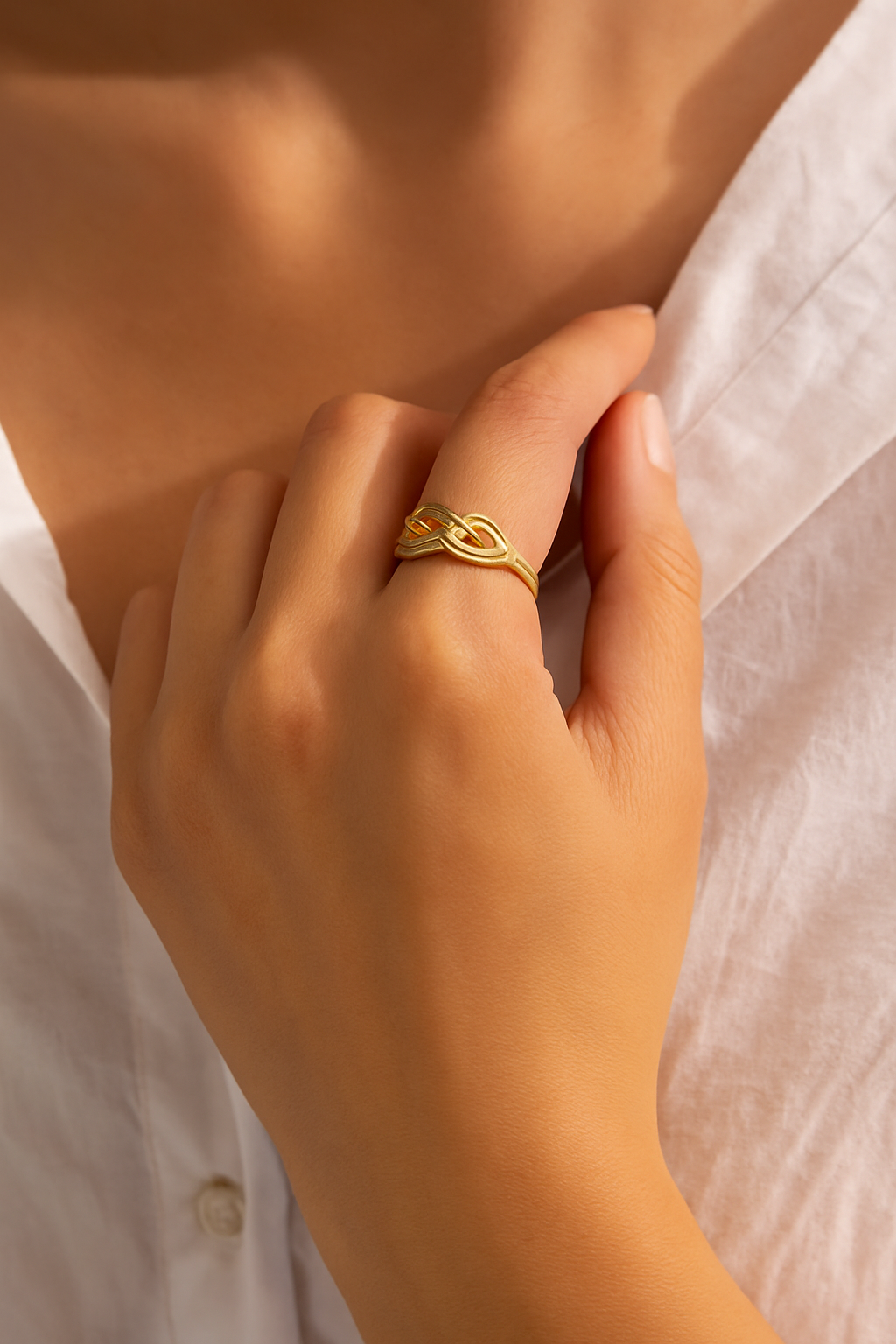 Plain twisted band jewellerylovers