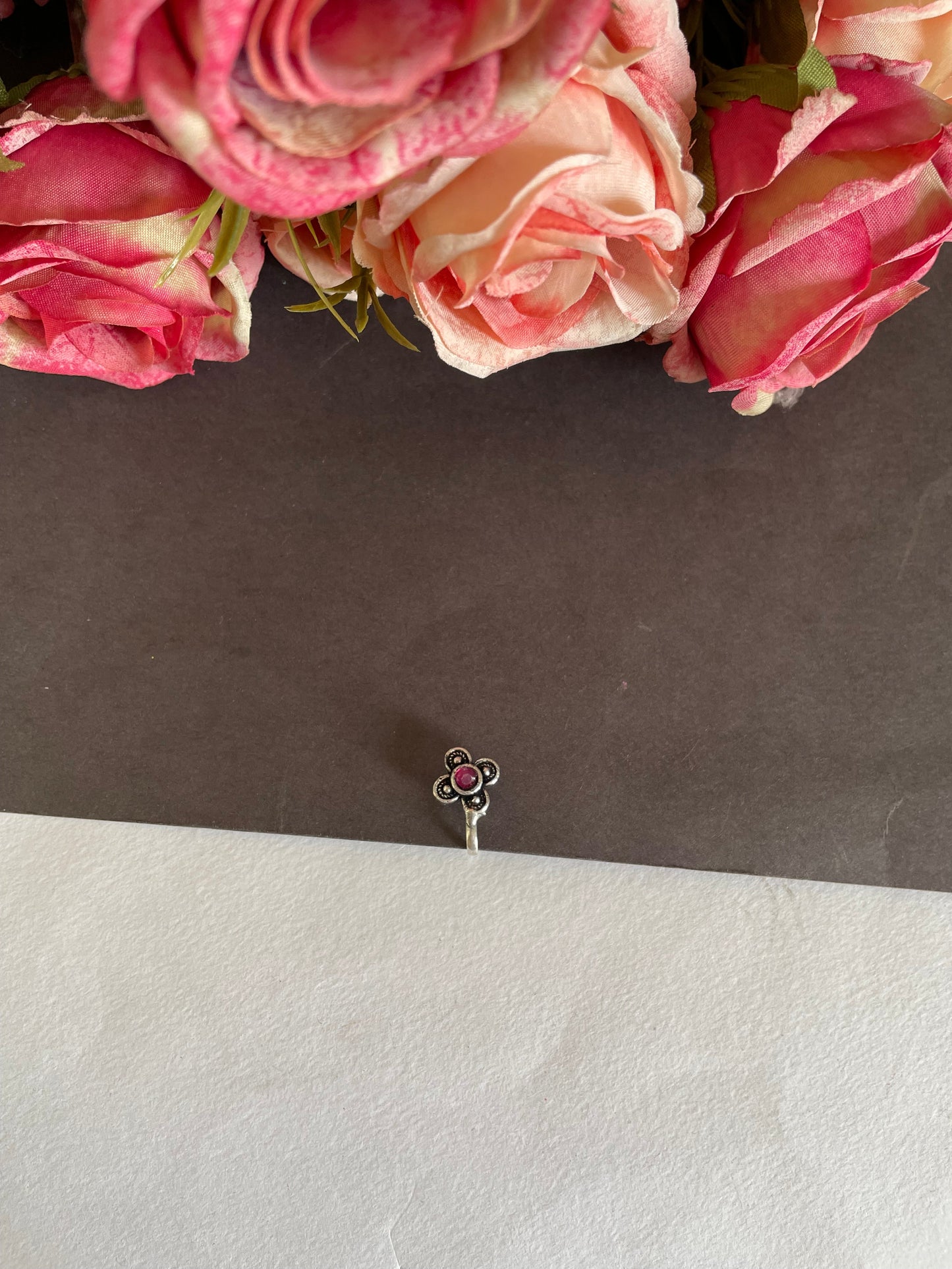 Shop noseclip at Jewellery Lovers. Anti-tarnish, trendy & perfect for daily or festive wear. Free shipping available. jewellerylovers