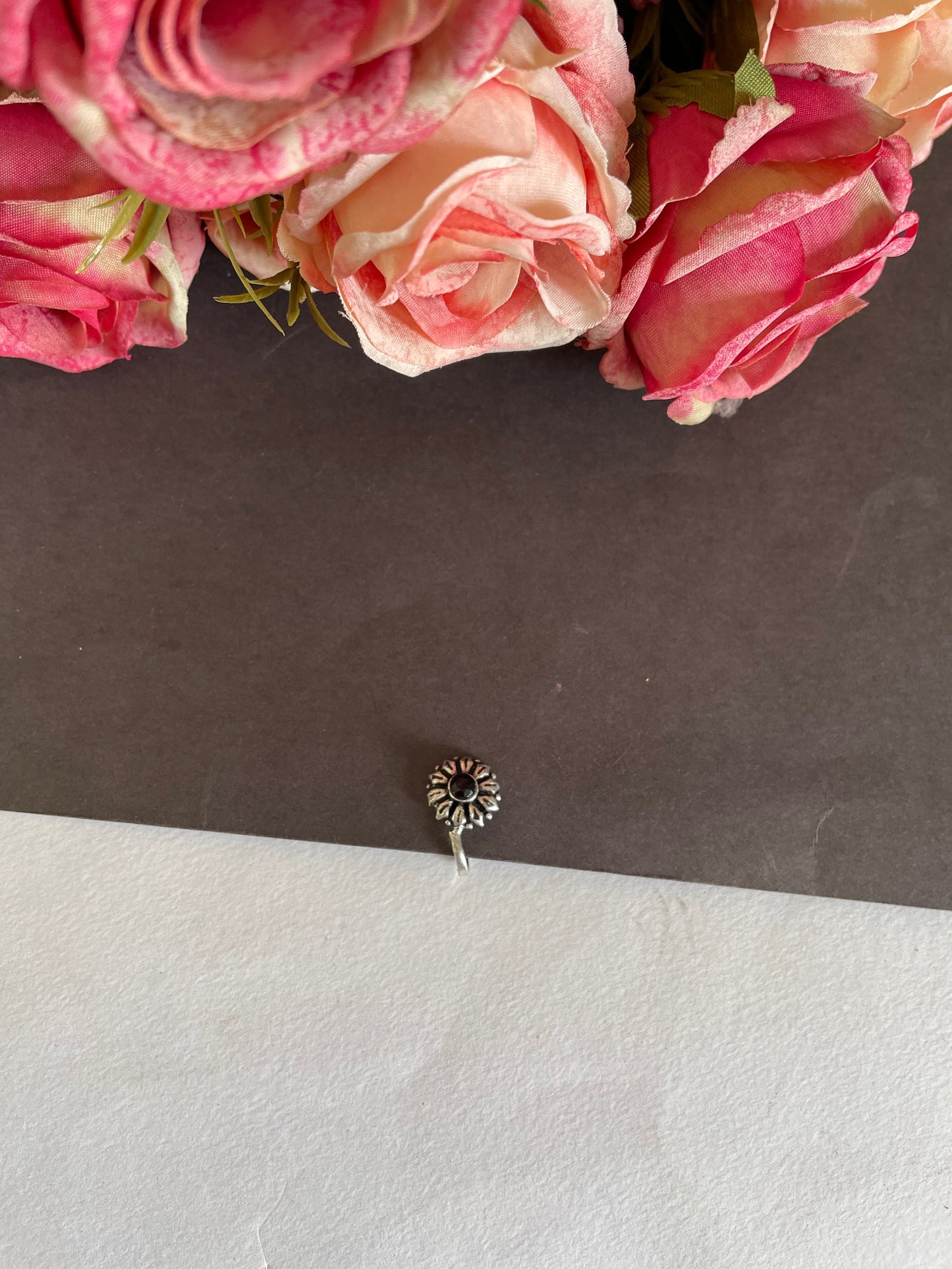 Shop noseclip at Jewellery Lovers. Anti-tarnish, trendy & perfect for daily or festive wear. Free shipping available. jewellerylovers