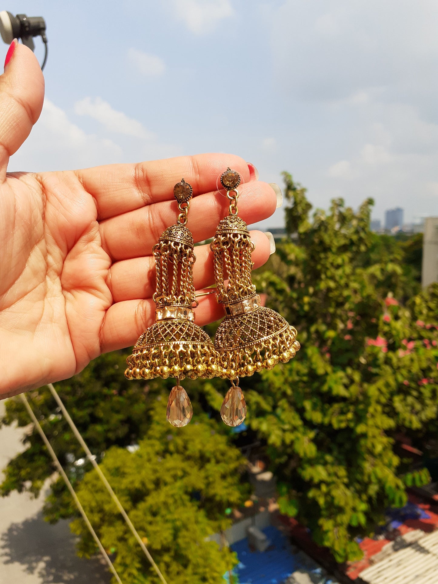 Shop golden matki earrings at Jewellery Lovers. Anti-tarnish, trendy & perfect for daily or festive wear. Free shipping available. jewellerylovers