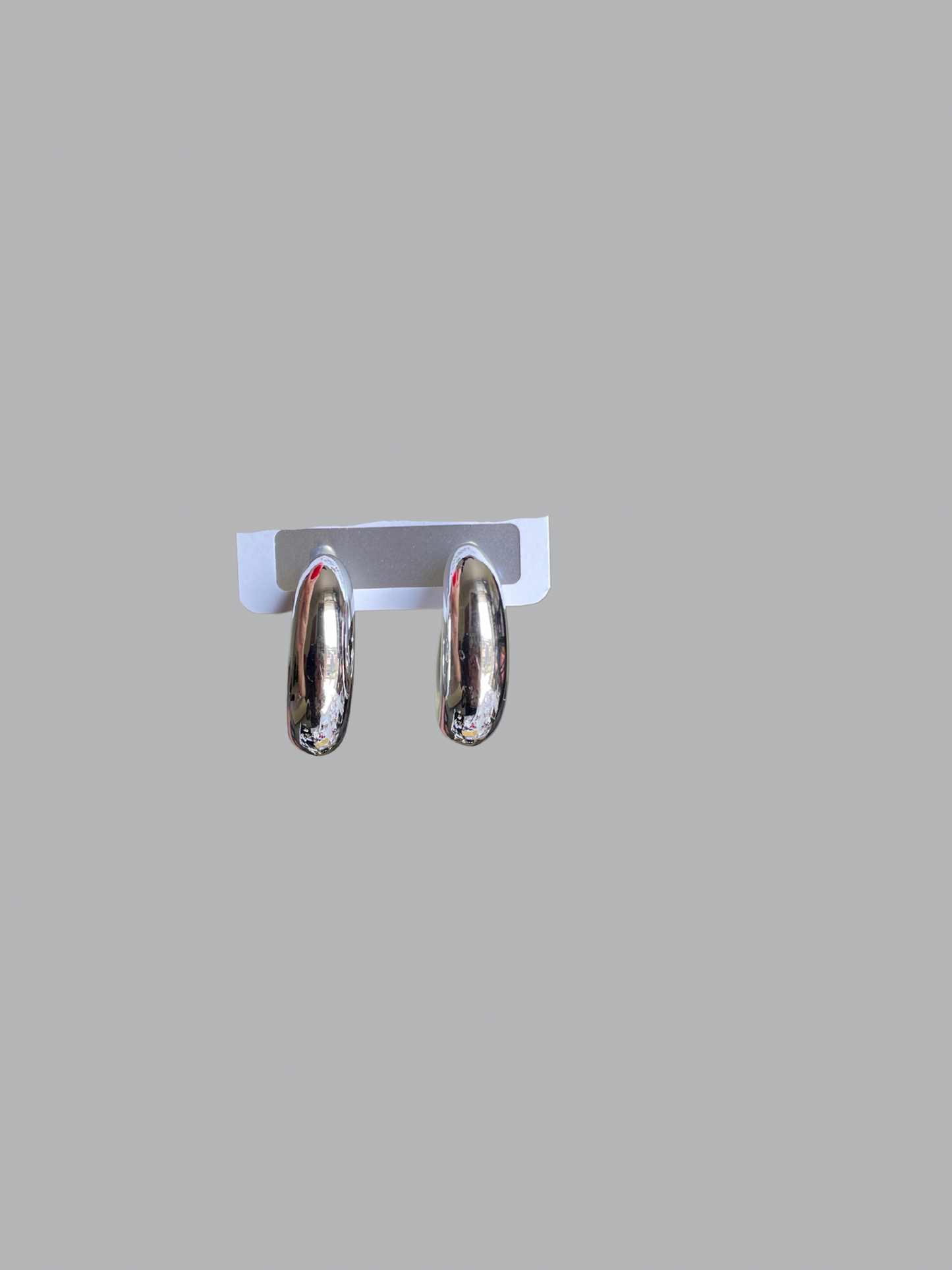 Shop half cut semi hoops at Jewellery Lovers. Anti-tarnish, trendy & perfect for daily or festive wear. Free shipping available. jewellerylovers