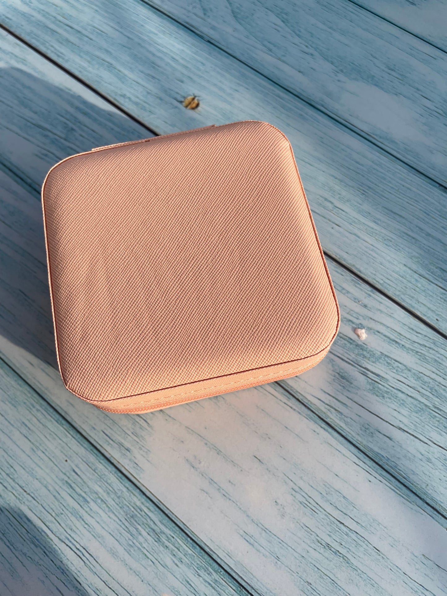 Mini storage box