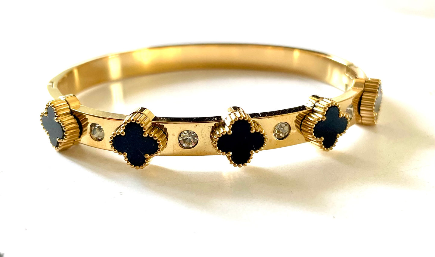 Vancleef diamond studded bangle