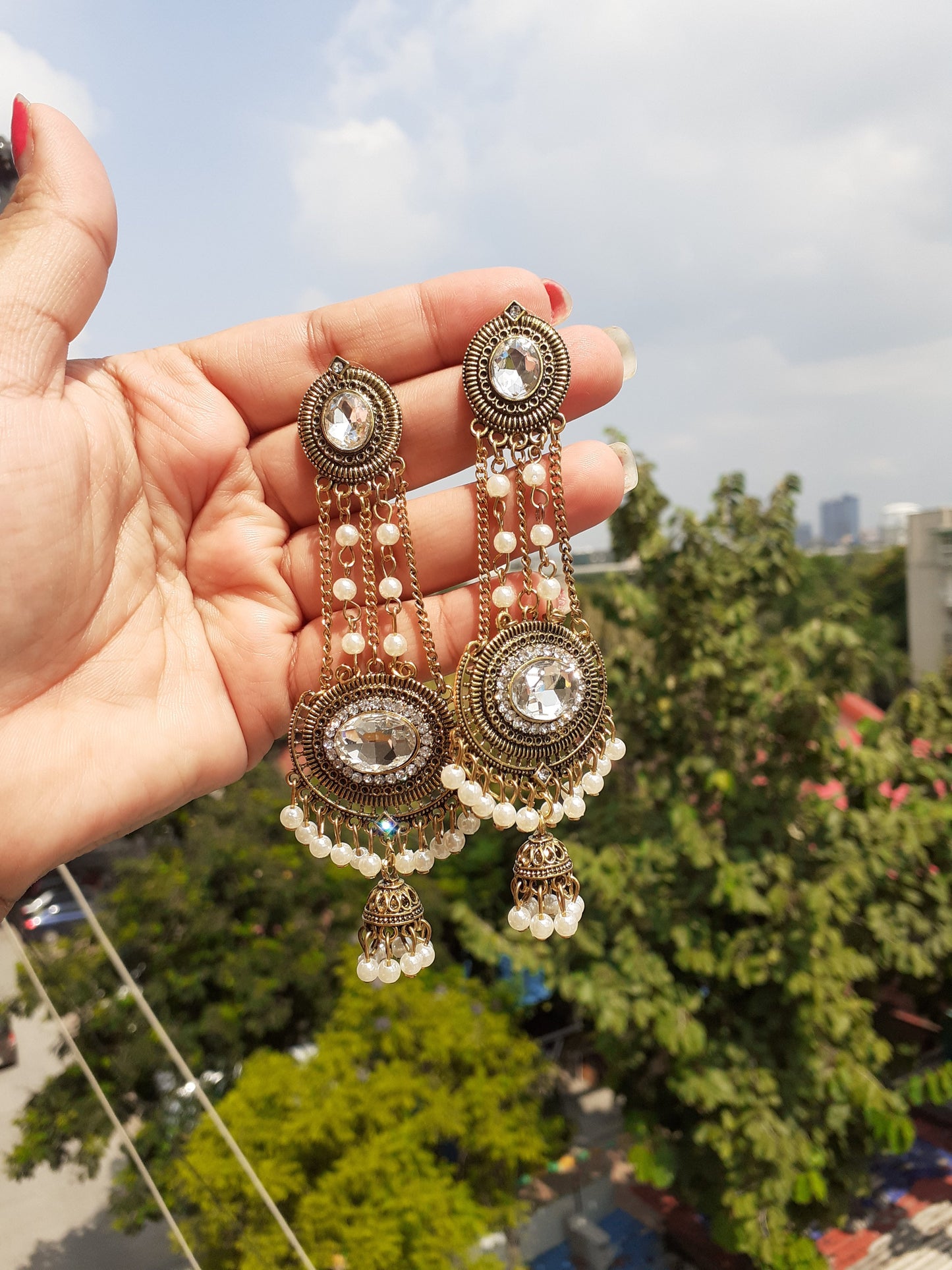 Shop white stone long earrings at Jewellery Lovers. Anti-tarnish, trendy & perfect for daily or festive wear. Free shipping available. jewellerylovers