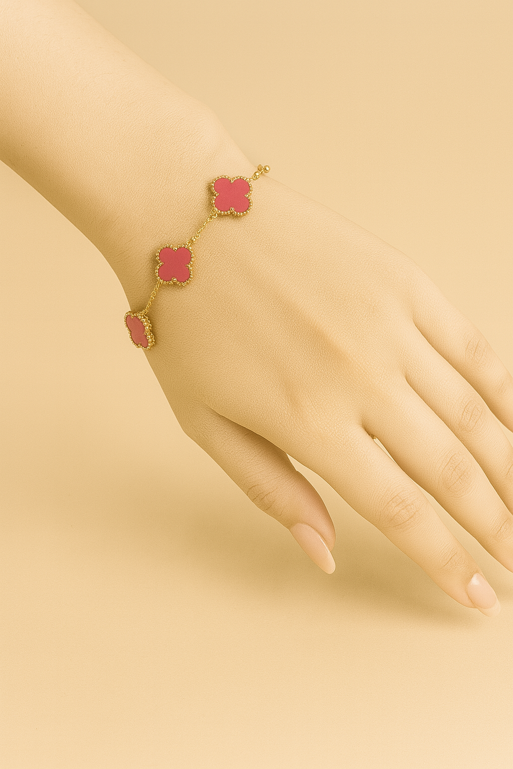 Shop van cleave bracelet - 10 colors - elegant daily wear jewelry at Jewellery Lovers. Anti-tarnish, trendy & perfect for daily or festive wear. Free shipping a jewellerylovers