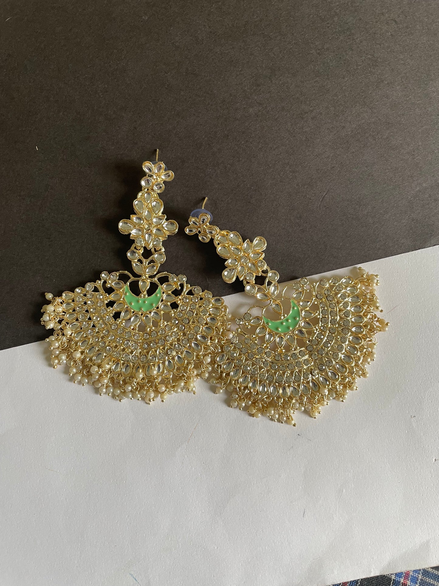 Kundan earrings