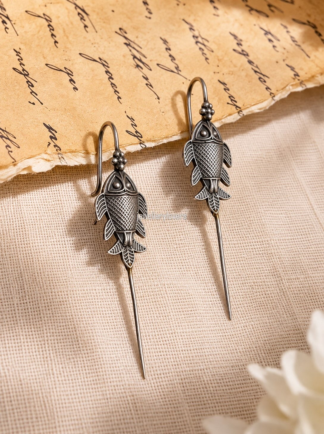 Buggati Earpins jewellerylovers