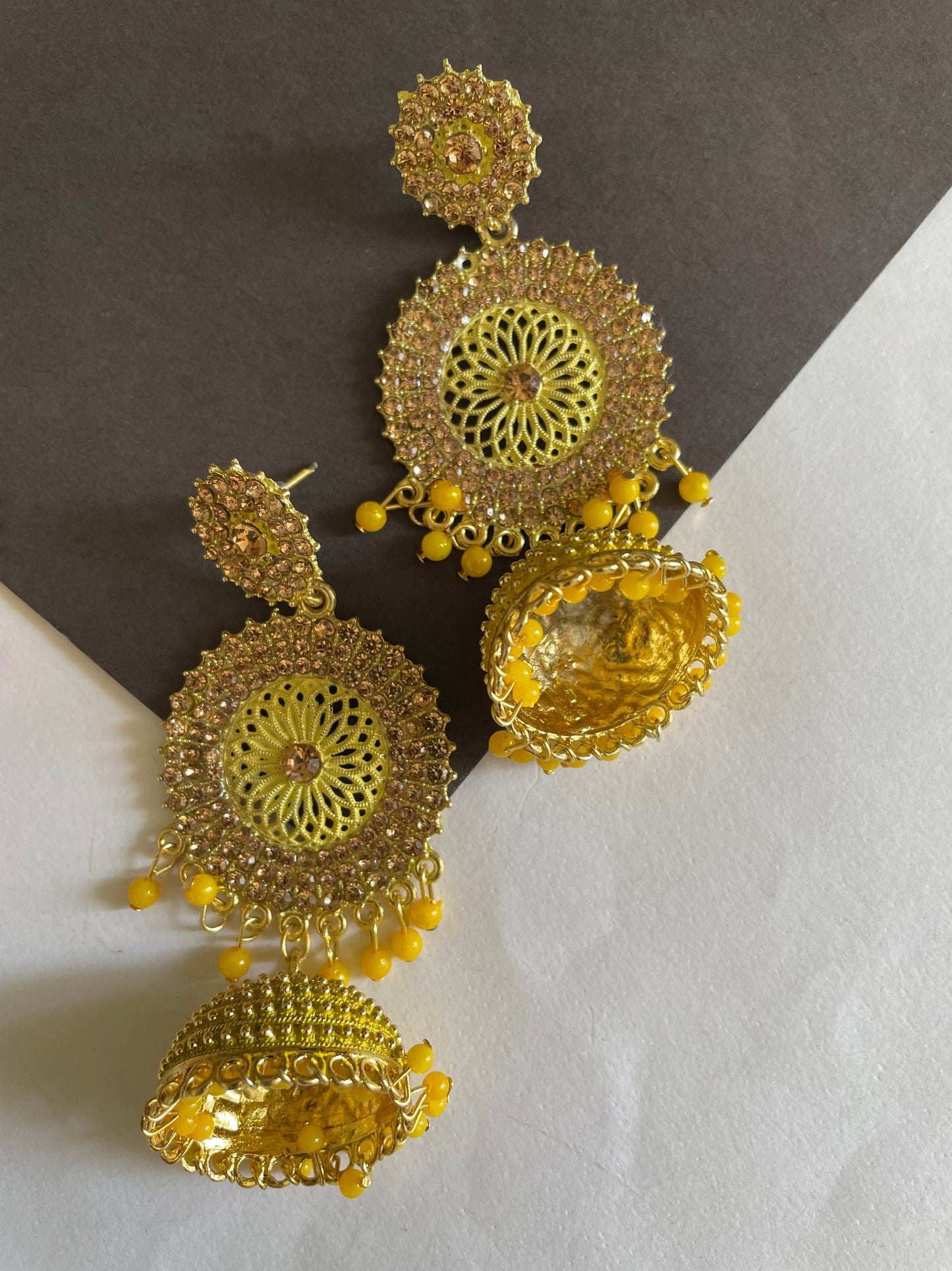 Shop meena earrings at Jewellery Lovers. Anti-tarnish, trendy & perfect for daily or festive wear. Free shipping available. jewellerylovers