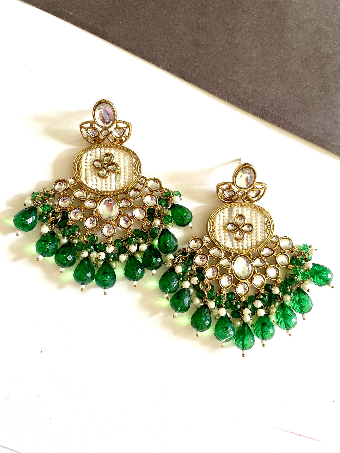 Kundan pearl earrings