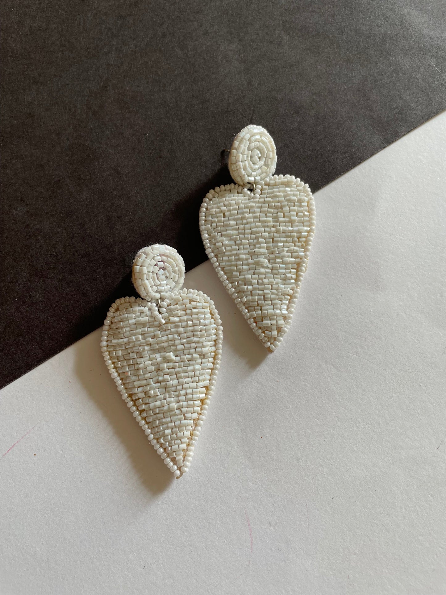 Shop beaded earrings at Jewellery Lovers. Anti-tarnish, trendy & perfect for daily or festive wear. Free shipping available. jewellerylovers