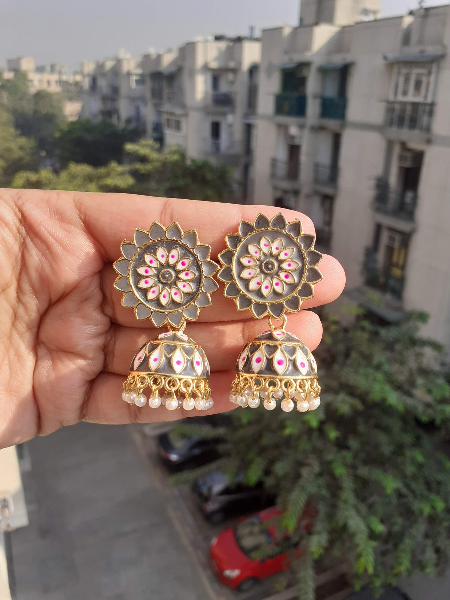 Mini jhumki