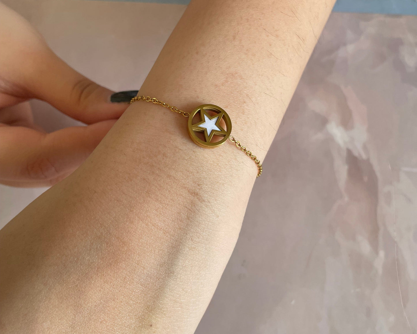 Shop dual shade bracelet at Jewellery Lovers. Anti-tarnish, trendy & perfect for daily or festive wear. Free shipping available. jewellerylovers