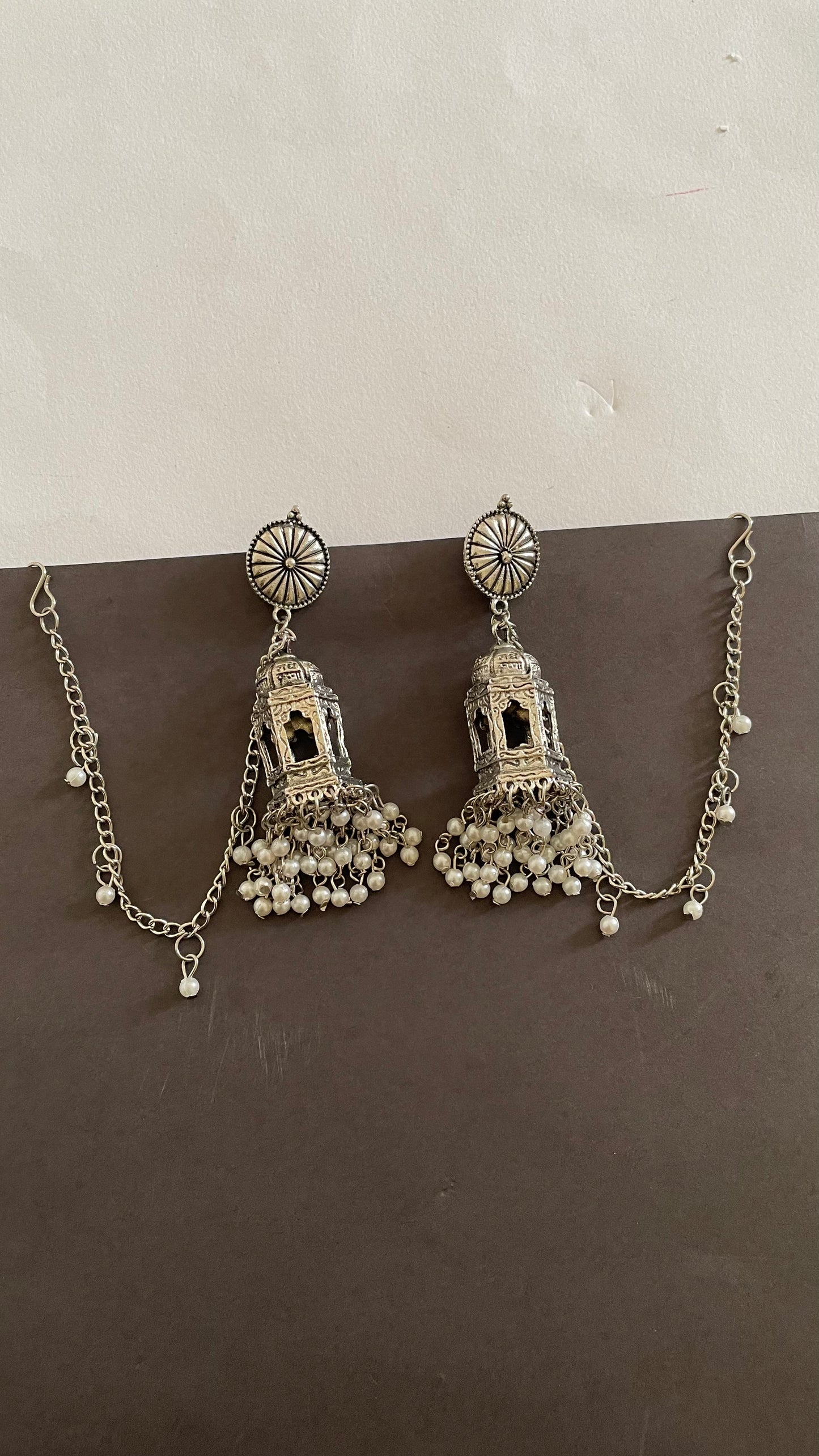 Temple earrings with extensions