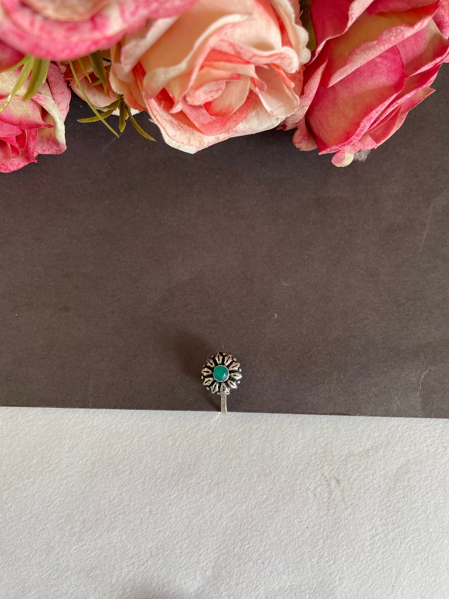 Shop noseclips at Jewellery Lovers. Anti-tarnish, trendy & perfect for daily or festive wear. Free shipping available. jewellerylovers