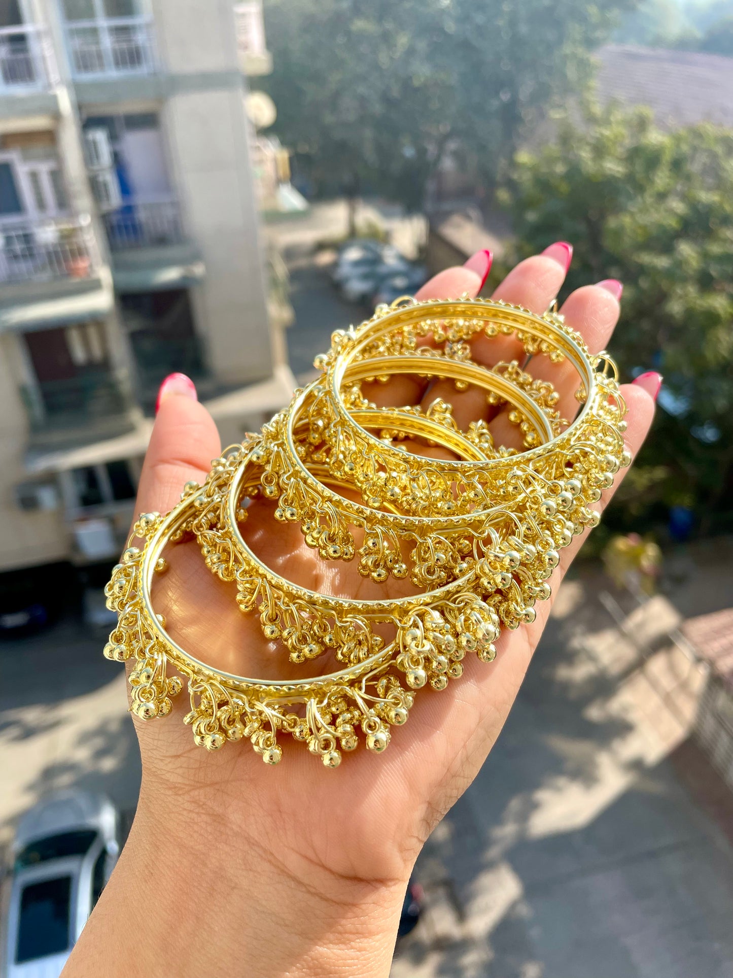 Golden no noise ghungroo bangles