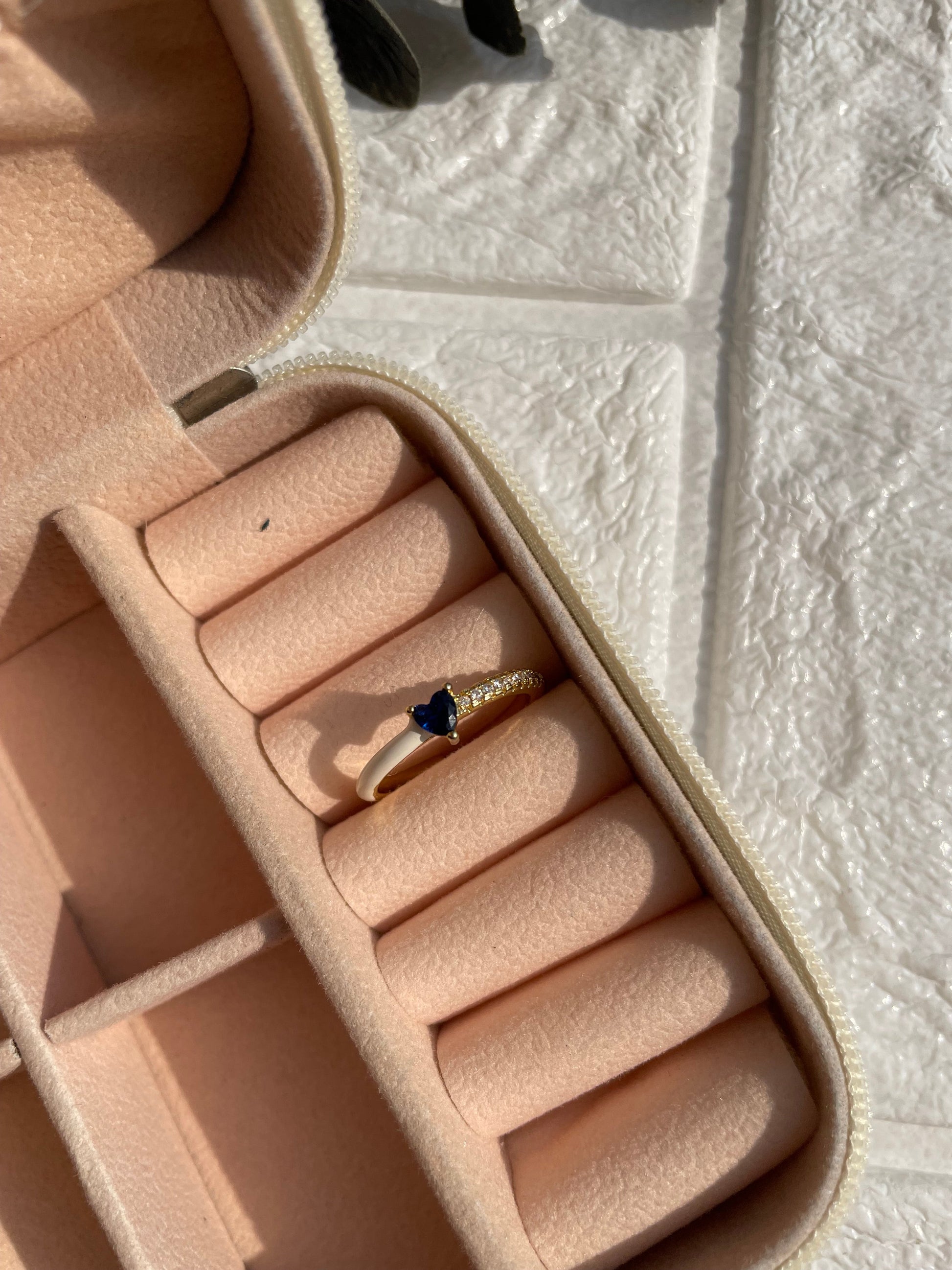 Shop dual tone ring at Jewellery Lovers. Anti-tarnish, trendy & perfect for daily or festive wear. Free shipping available. jewellerylovers