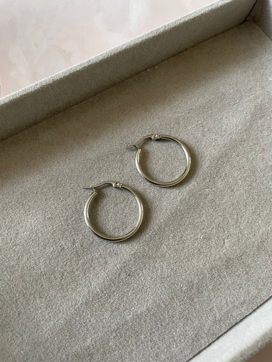 Plain earrings