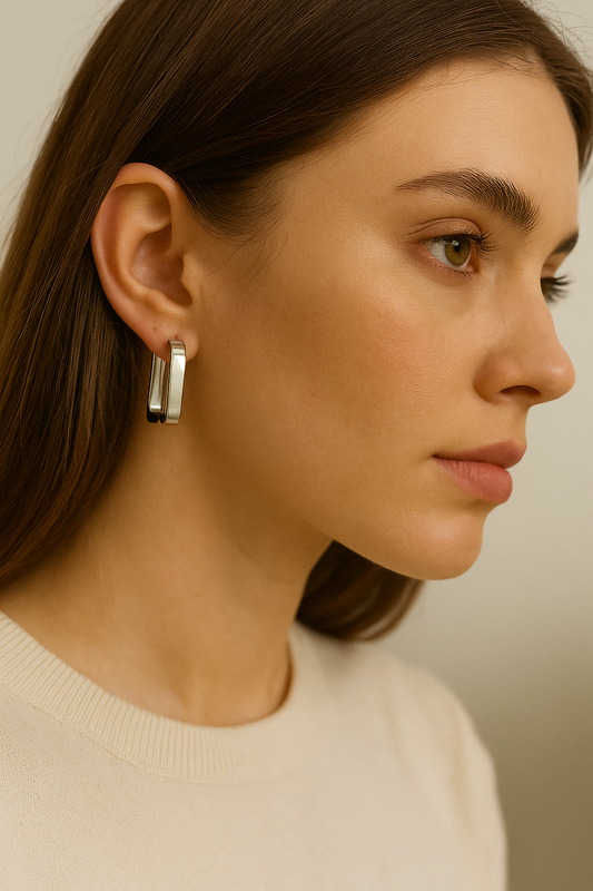 Shop silver geometric hoop earrings - minimal, lightweight & stylish at Jewellery Lovers. Anti-tarnish, trendy & perfect for daily or festive wear. Free shippin jewellerylovers