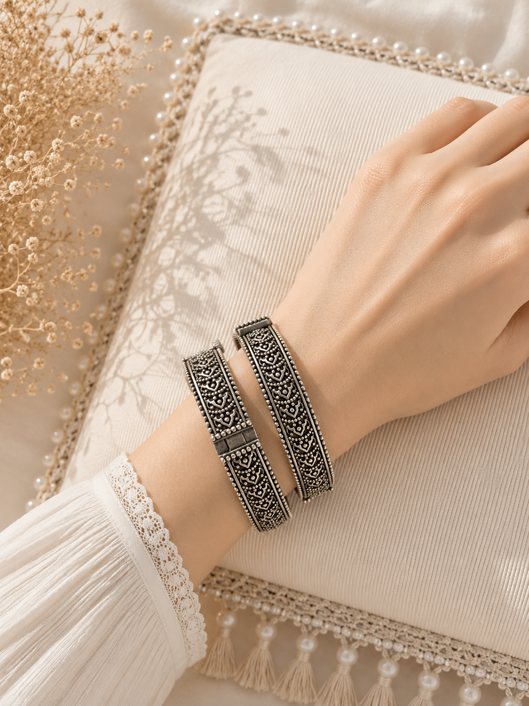 Silver high quality openable bangles (pair) jewellerylovers