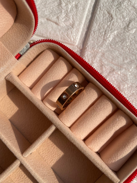 Shop stone cartier at Jewellery Lovers. Anti-tarnish, trendy & perfect for daily or festive wear. Free shipping available. jewellerylovers