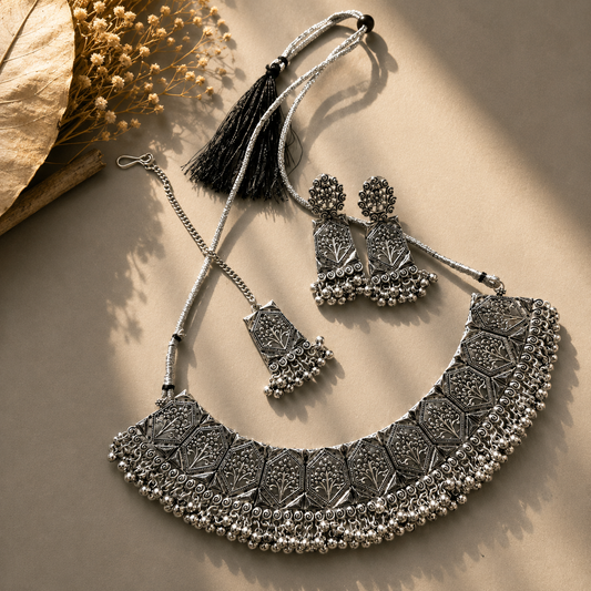 Silver choker necklace with earrings and maangteeka jewellerylovers