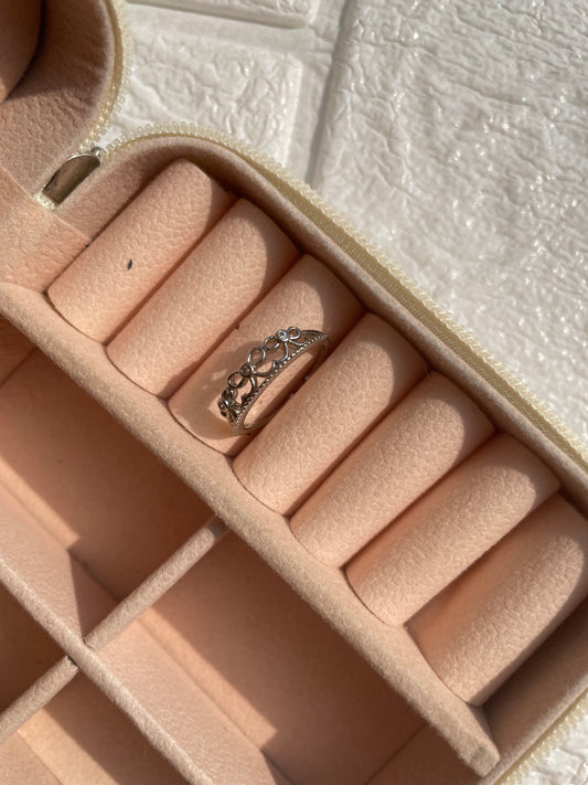 Crown ring