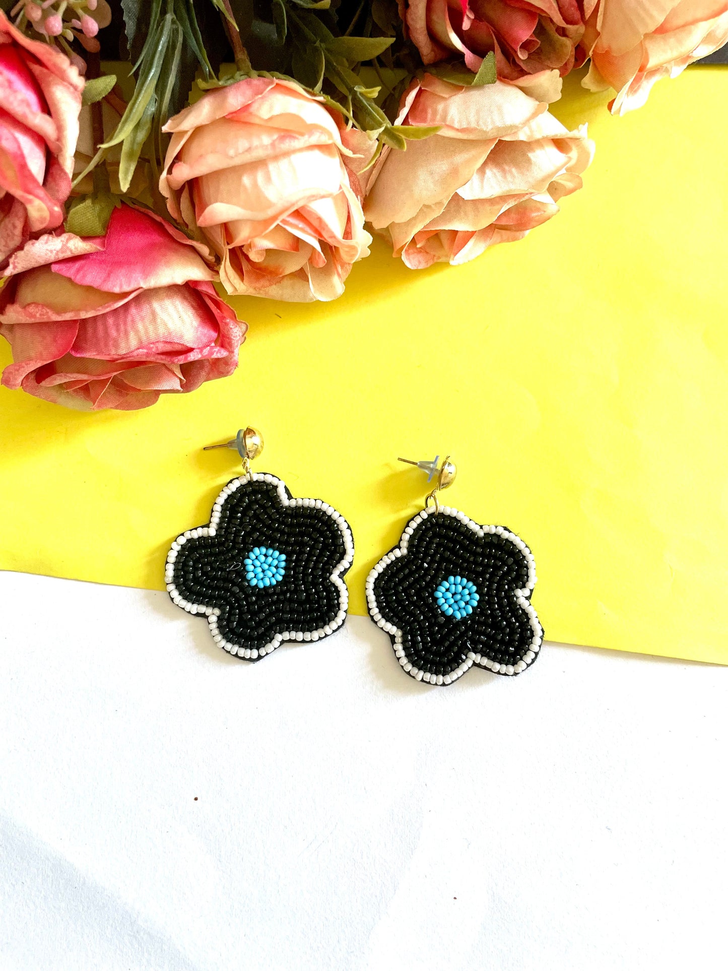 Shop flower beaded earrings at Jewellery Lovers. Anti-tarnish, trendy & perfect for daily or festive wear. Free shipping available. jewellerylovers