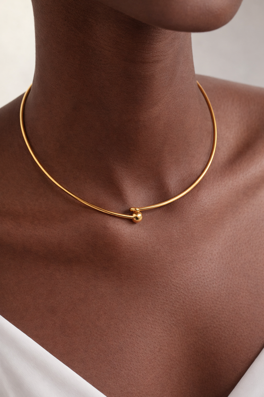 Hasli style necklace