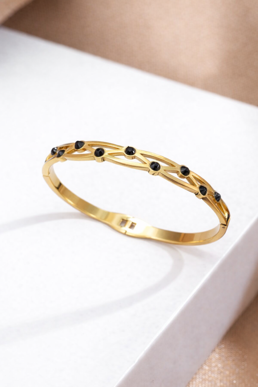 Black dotted bangle