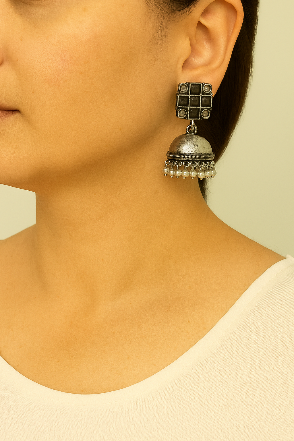 Colorful kundan stud earrings for weddings