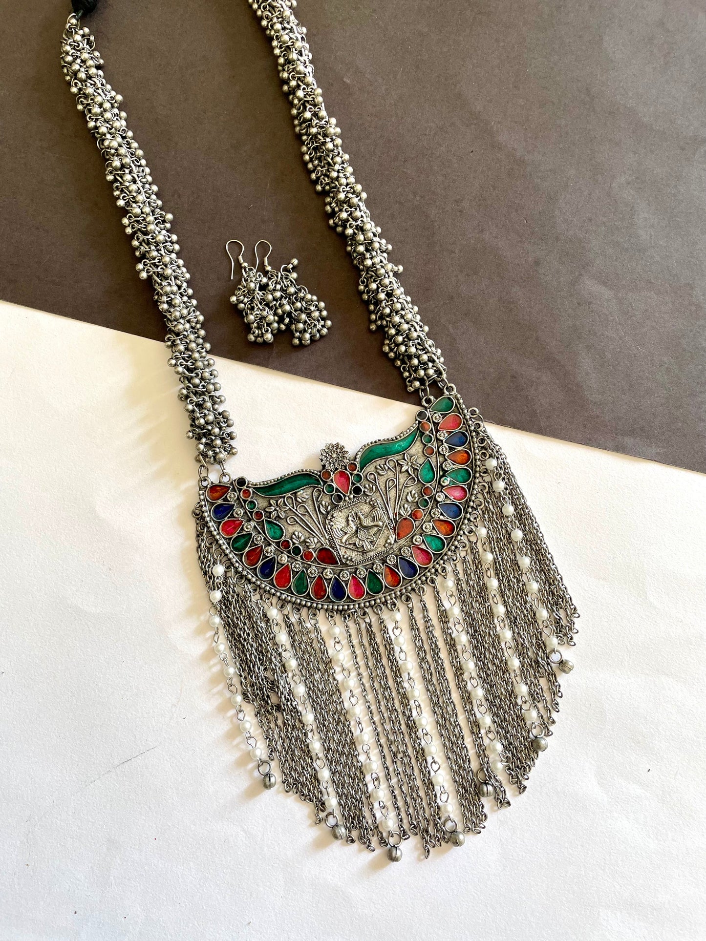 Shop pearl and multicolour long necklace with earrings at Jewellery Lovers. Anti-tarnish, trendy & perfect for daily or festive wear. Free shipping available. jewellerylovers