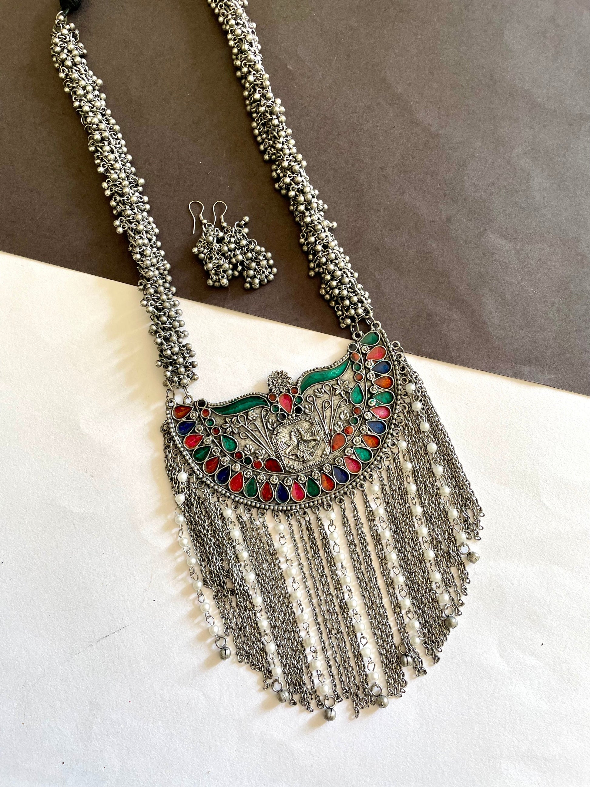 Shop pearl and multicolour long necklace with earrings at Jewellery Lovers. Anti-tarnish, trendy & perfect for daily or festive wear. Free shipping available. jewellerylovers